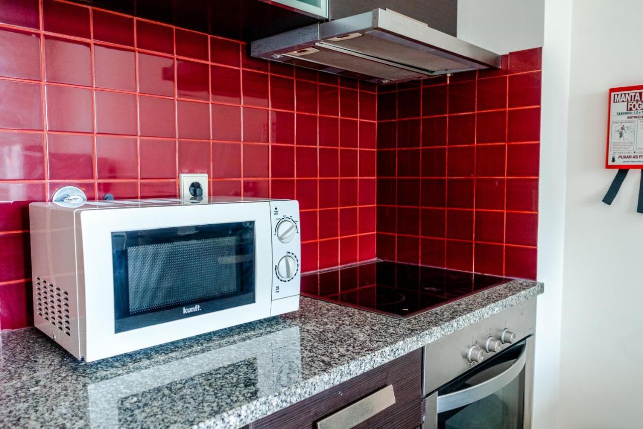 Apartment Sunny In The Heart Of Lapa - 5min Walk To Metro! Porto