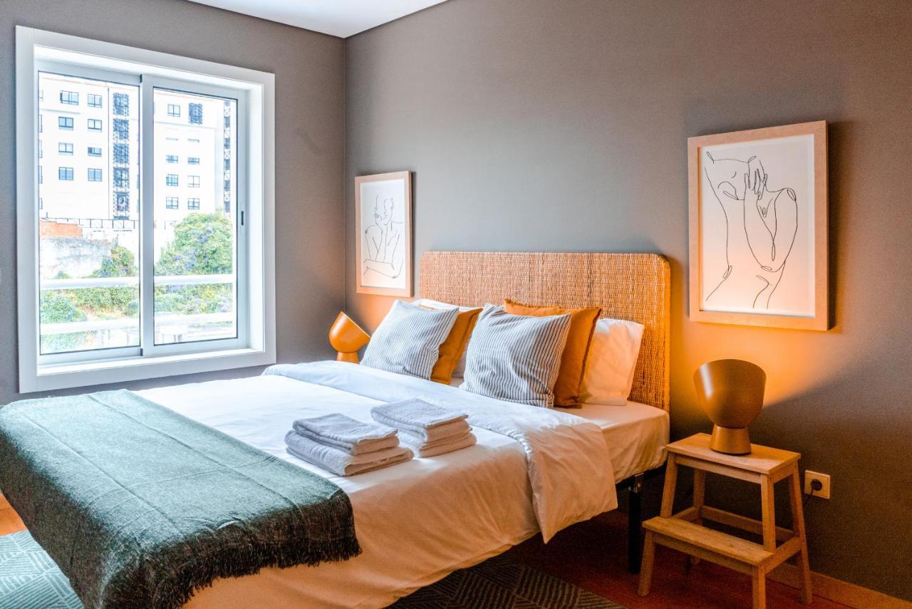 Sunny In The Heart Of Lapa - 5min Walk To Metro! Porto